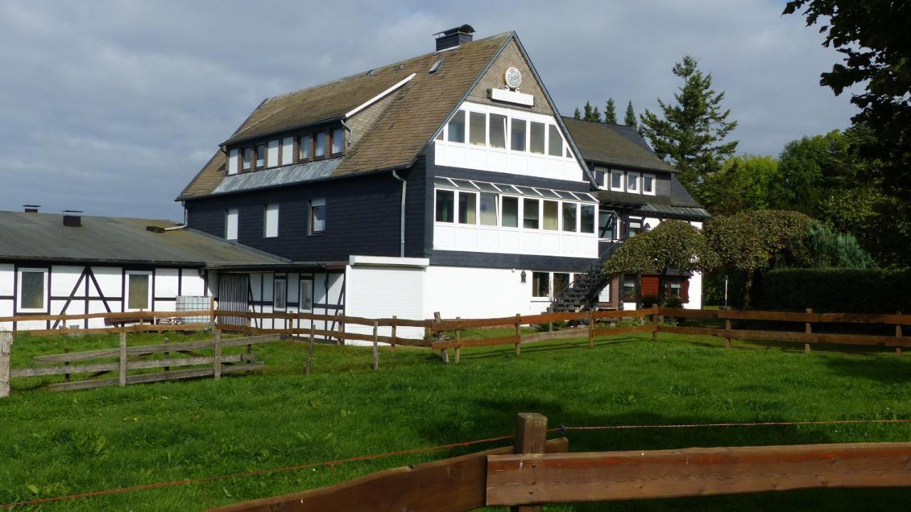 Aussichtsbauernhofpension Hof Gretchens Winterberg Bagian luar foto