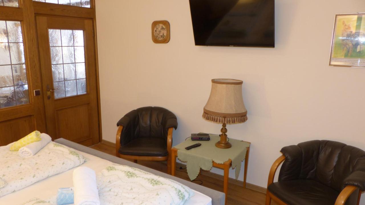 Aussichtsbauernhofpension Hof Gretchens Winterberg Bagian luar foto